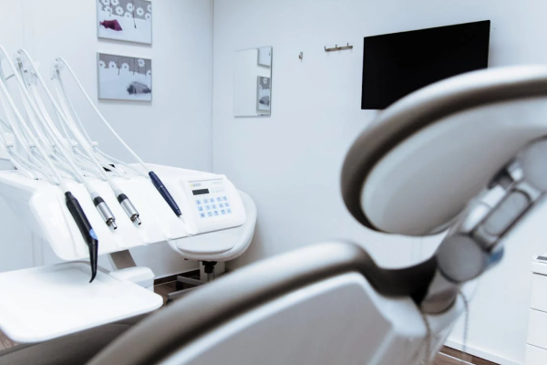 مستشفىين التذكاري